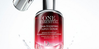 Dior One Essential Skin Boosting Super Serum