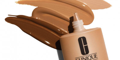 Clinique Even Better Glow Light Reflecting Makeup SPF 15