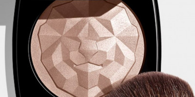 Chanel Le Signe Du Lion Illuminating Powder for Holiday 2017