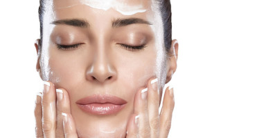 Sensai Cellular Performance Wrinkle Repair Essence