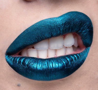 teal blue lipstick