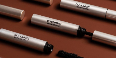 COVERGIRL Introduces Exhibitionist Mascara