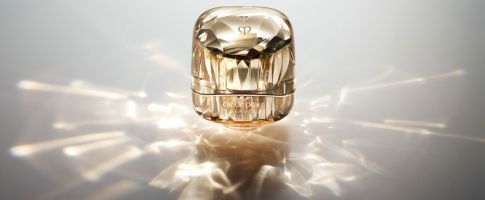 Clé de Peau Reinvents its Classic La Creme