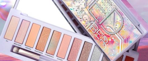 Urban Decay Naked Cyber Eyeshadow Palette