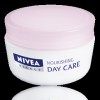 Nivea NOURISHING DAY CARE