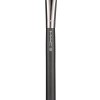MAC 227 Large Fluff Brush