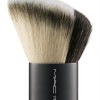 MAC 179 Angled Split Fibre Buffer Brush 