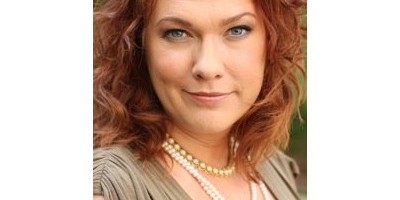 Celebrity Manicurist Beth Fricke Gives Advice on Nail Care & Manicure