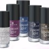 Essence Vampire's Love Nail Polish
