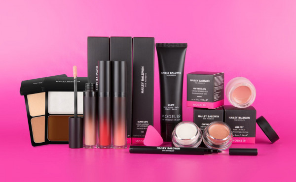 ModelCo Hailey Baldwin collection