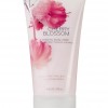 Bath & Body Works Cherry Blossom Signature Collection Creamy Body Wash